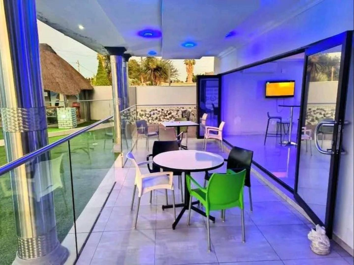 Lifestyle Lodge Hotel Vereeniging Extérieur photo