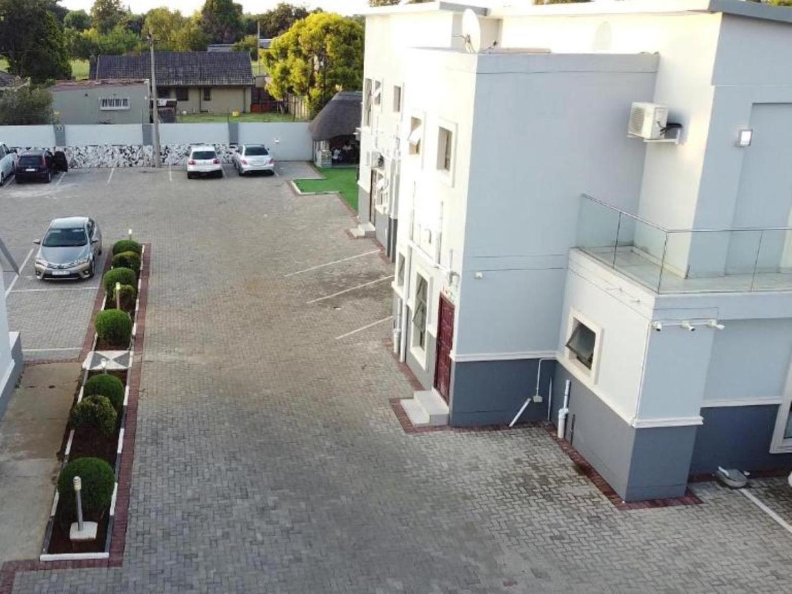 Lifestyle Lodge Hotel Vereeniging Extérieur photo